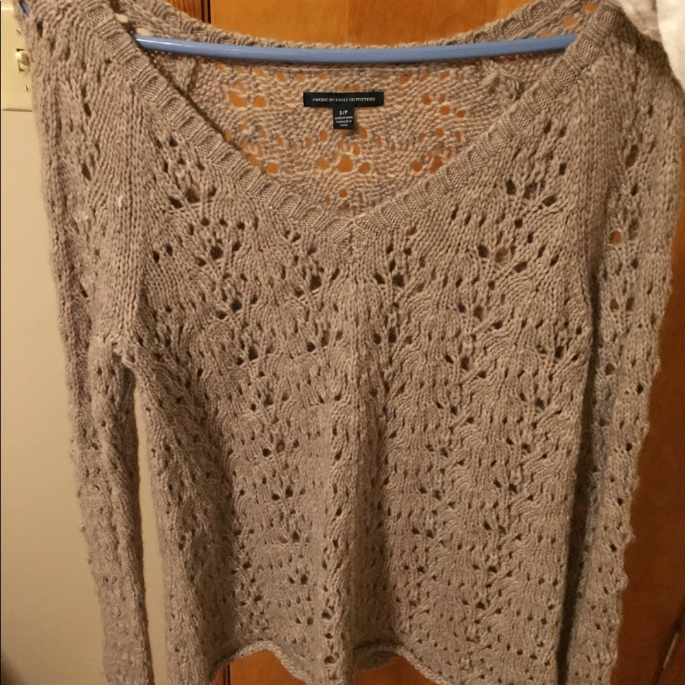 American Eagle Thin Sweater